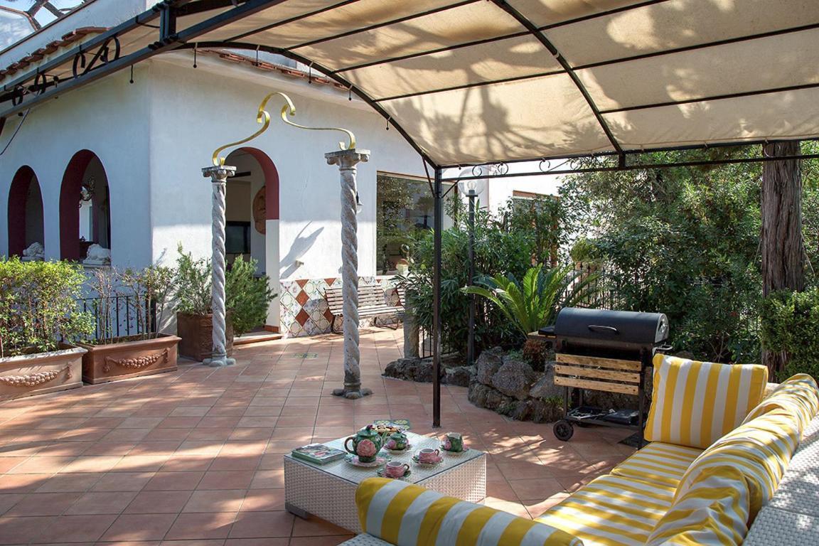 Villa Gianturco - Luxury In The Green Island Ίσκια Εξωτερικό φωτογραφία